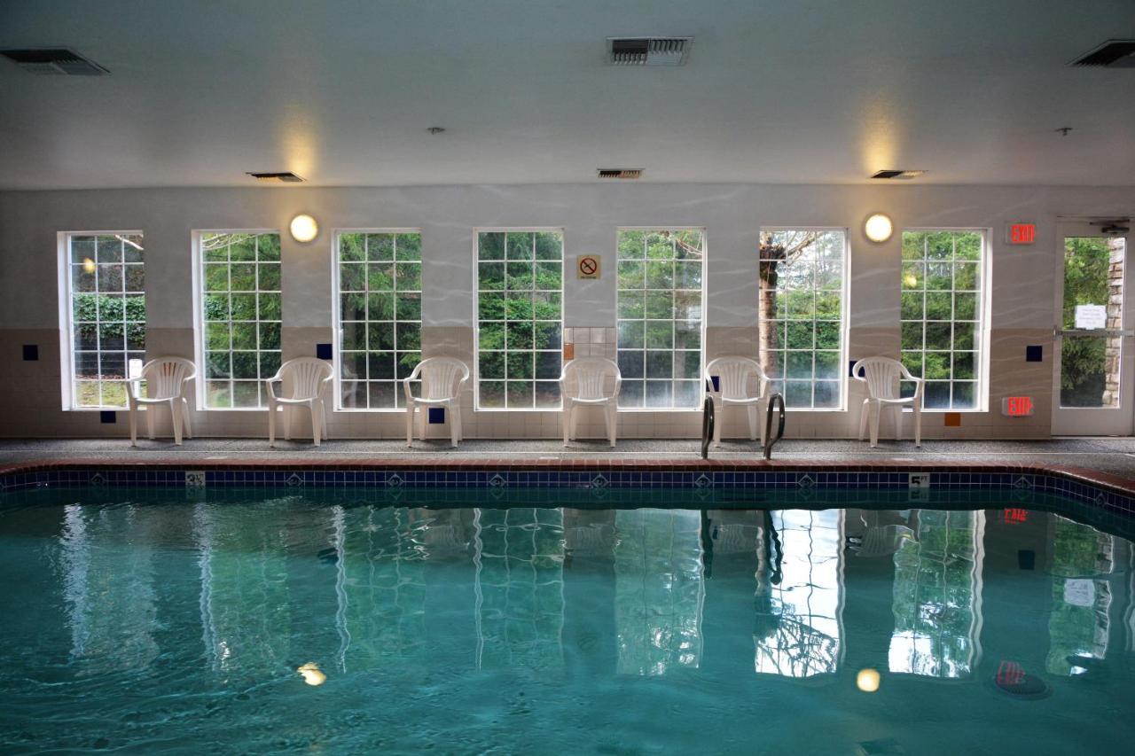 Fairbridge & Hotel DuPont