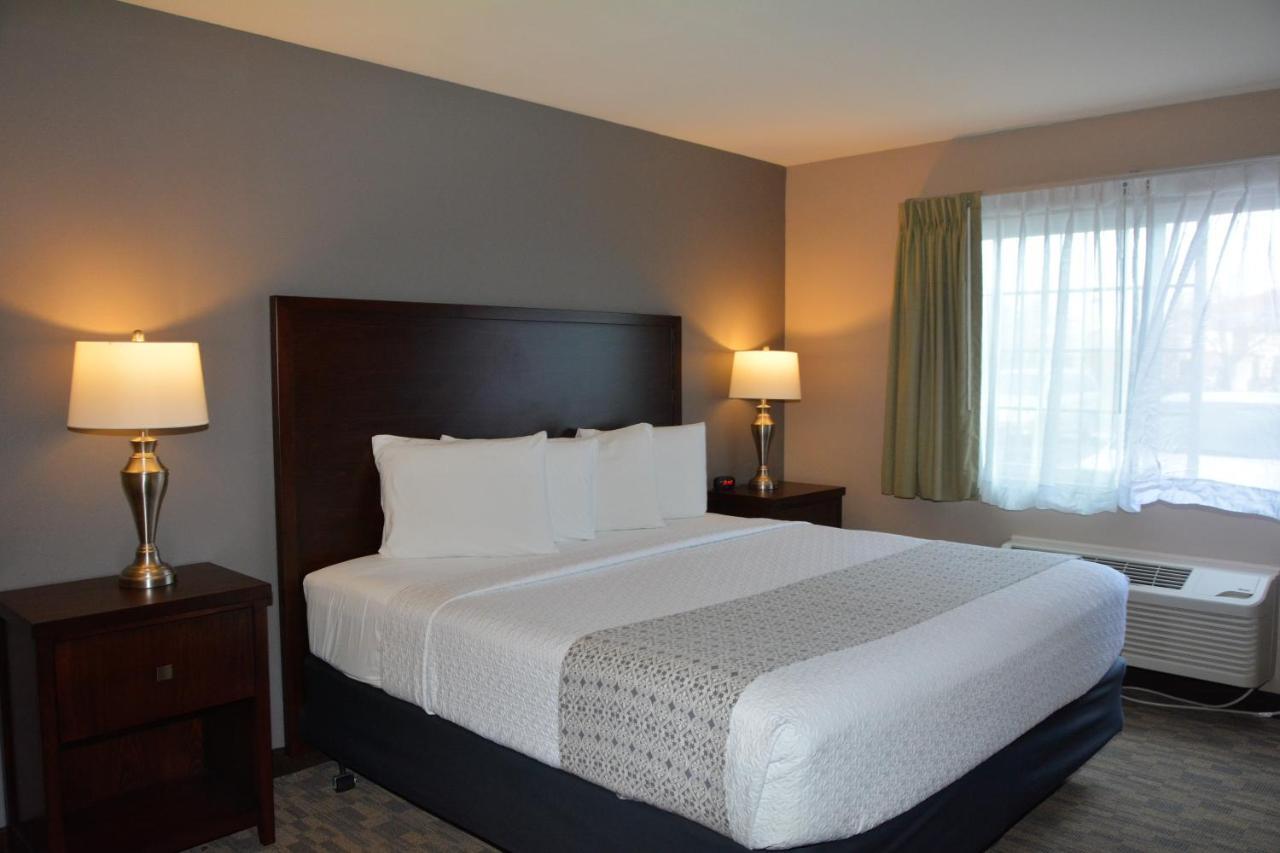 Fairbridge & Hotel DuPont